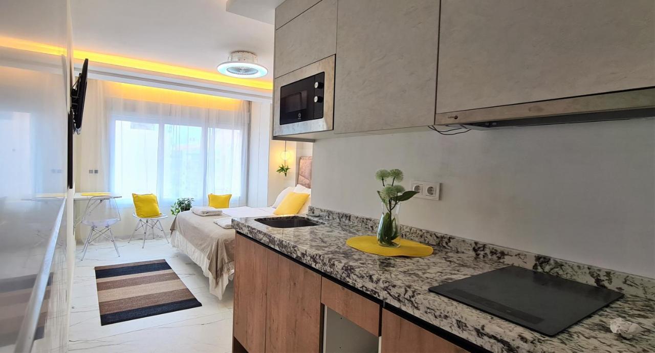 Estepona Rada Beach Abc Apartments & Estudios A المظهر الخارجي الصورة